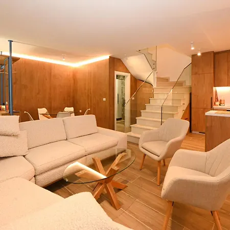Amra Delux Durres Διαμέρισμα Golem (Tirana)