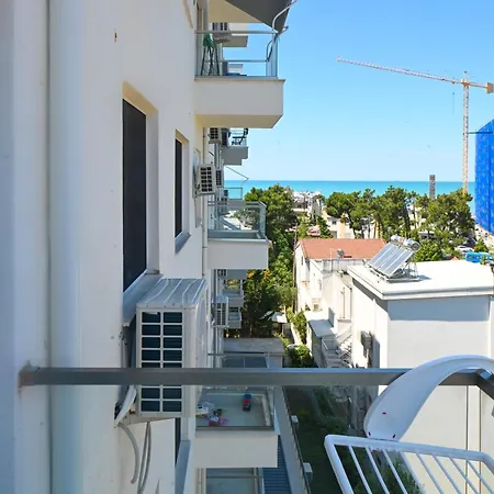 Διαμέρισμα Amra Delux Durres